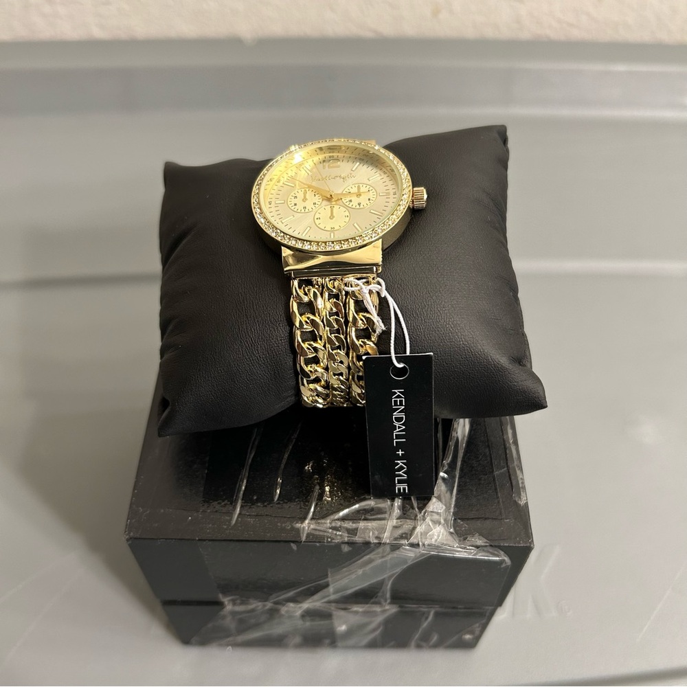 Brand New Watch - Picture 2 of 9